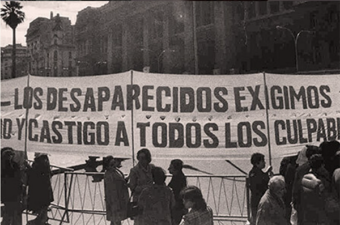 الذاكرة المفتوحة: دروس من عقود من التوثيق التعاوني لانتهاكات حقوق الإنسان